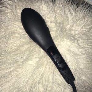 Simply straight brush